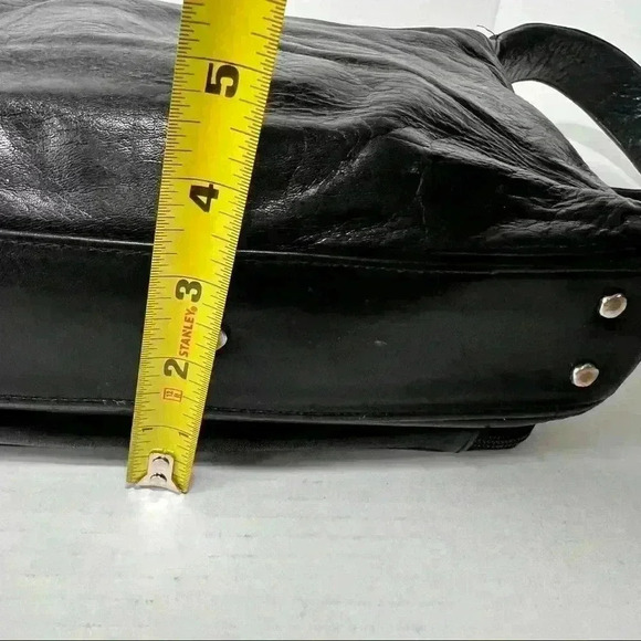 PERLINA NY GENUINE LEATHER Black Crossbody Organizer Shoulder Bag Contemprorary - Picture 12 of 13